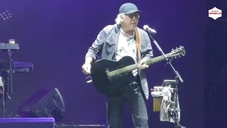 Download lagu KUMENANTI SEORANG KEKASIH - IWAN FALS - LIVE AT IIMS INFINITE LIVE 2025 mp3