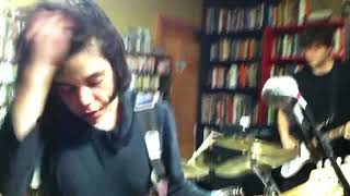 SCREAMING FEMALES - "Boyfriend" @ Long In The Tooth Records, Philadelphia, 2/15/2012