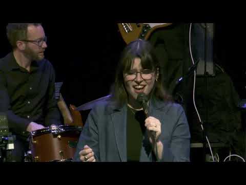 Het Brabants Jazz Orkest & Anna Serierse - Too Close For Comfort (Jazzy New Year 2025)