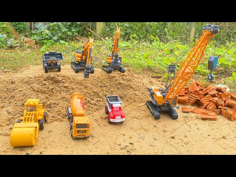 Compilation of excavator dump truck and tractor playing in the sand | Min Construction