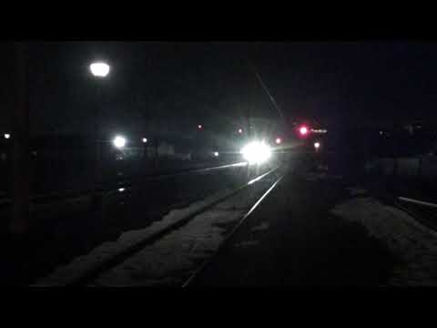 Tren IR1765 Iasi - Timisoara Nord trece pe directa prin Suceava Vest cu EA255 - 02.01.2020