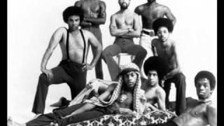 Let's Groove (Instrumental)