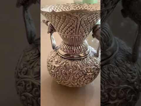Metal Flower Vase at Best Price in India