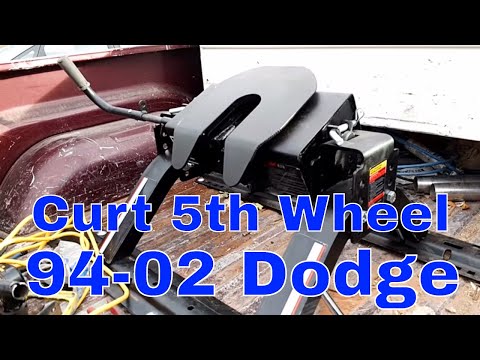 5th wheel complete install on Dodge. Curt brand on 2001 Cummins 2500.
