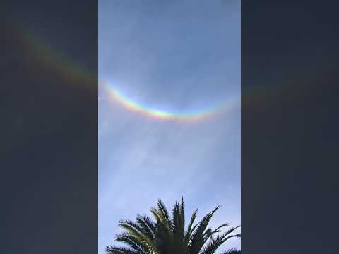 ARCOÍRIS EN EL CIELO DE RAUCH? 🌈 ¿Qué es esto?