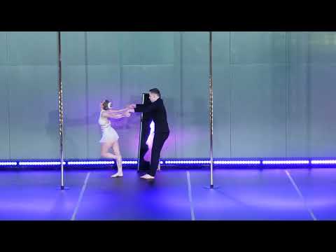 Emilia Andrzejewska - WOMEN amateur debut - Pole Dance Show 2023
