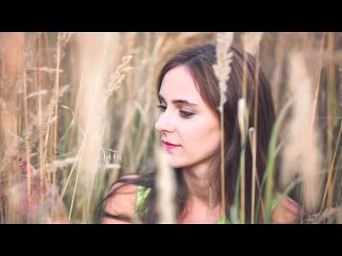 Anna Farysej - Sred shumnogo bala- P. I. Tchaikovsky