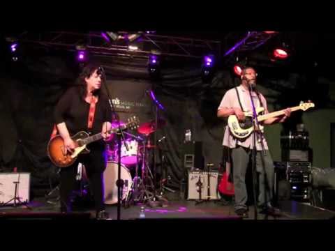 ''WHIPPING POST'' - JOANNA CONNOR BAND @ Callahan's, April 2014