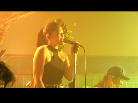 MoMo - Lazy Love (Live Session)