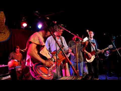 Elephant 6 Holiday Surprise Tour - "They Broke the Speed of Light" / "Rabbit's Ear"