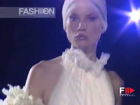 Fashion Show "Fausto Sarli" Haute Couture Women Autumn Winter 2003 2004 Rome 4 of 5