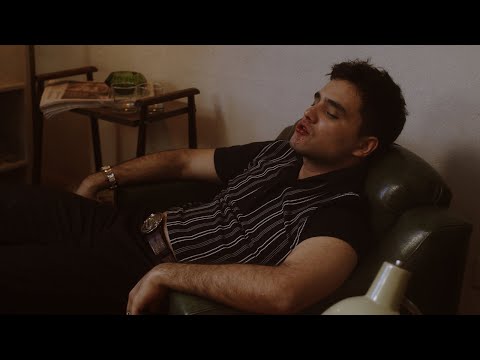 BROKE CARREY - ME ODIO ft. Melingo