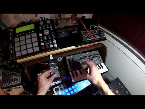 little analog/digital synth jam with Volca Keys, SH-01A and a PO-32