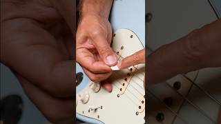 Download lagu Regular picking Vs Muted hybrid legato. Who wins? #guitarist #leadguitar #guitarlicks #legato mp3