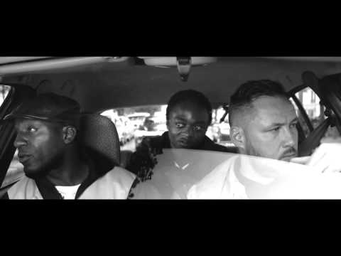 Sims Francis Matula et Marc Zinga : Qu'Allah Bénisse la France - EXTRAIT Universal