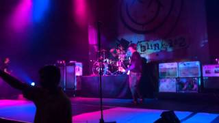 Blink 182 - I&#39;m Lost Without You : Live @ The Hollywood Palladium