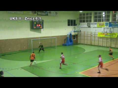 28.11.2009r. UKS Junior II Zbąszynek - Znicz Kosieczyn 9:2