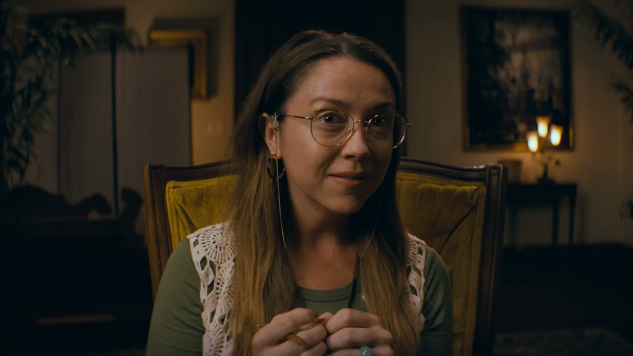 Miniature de la vidéo Official Trailer du film Bare Skin