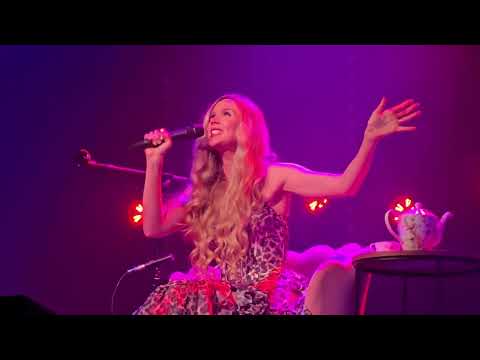 Joss Stone "We're Not Alone"  (Nitin Sawhney & Joss Stone) CFTA Grass Valley, CA 2026-02-18