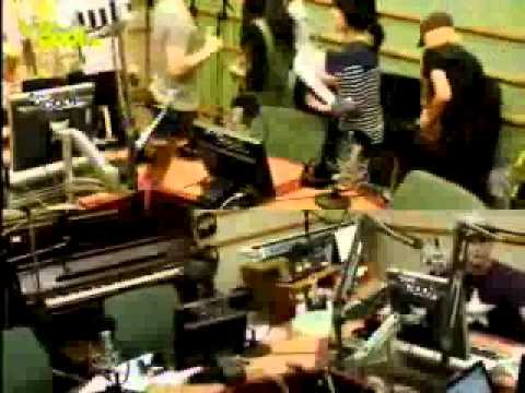 120619 Sukira - MinWook & f(x) ^3^ Goodbye Kiss