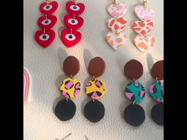 Vídeo relacionado con OAOSDH 3 Pares De Pendientes Temáticos De Póker, Pendientes De Diseño Creativo, Aretes De Cole Acrílico, Aretes Divertidos, Accesorios De Ropa.