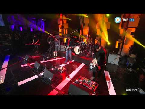 Thumbnail of the video: Homenaje a Gustavo Cerati - Siempre es hoy (2 de 4)