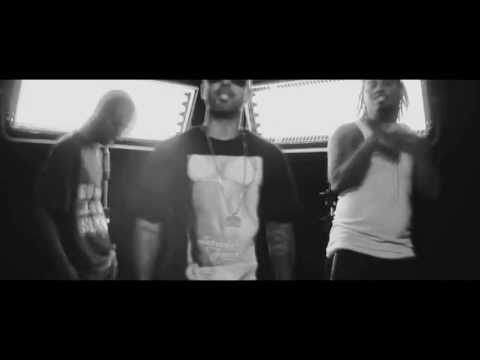 NGA - Não Vale A Pena...(Feat: Dengaz,Prodígio) (Prod: Sp) 2011