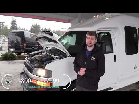 2011 Chevrolet Turtle Top 13 Passenger Shuttle Bus - S52261