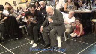 ALBERTO PODESTA y JULIAN HERMIDA Interpretando el tango VIEJA AMIGA en FLOREAL MILONGA