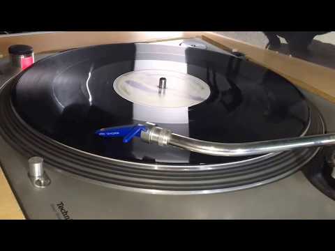 Jellybean Featuring Adele Bertei ‎– Just A Mirage (Extended Dance Mix) 1988