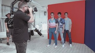 Download lagu Jonas Brothers - Cool (Behind The Scenes) mp3 Download lagu Jonas Brothers - Cool (Behind The Scenes) mp3