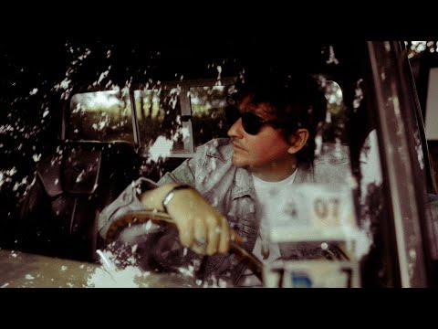 DD Allen - Born To Love You (Official Video)