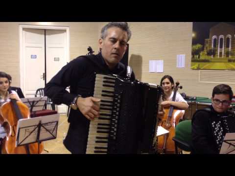 Cristiano LUI e i Giovani Filarmonici Pontini