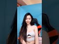No Bra Challenge 4 Short