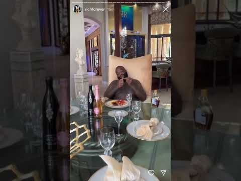 Rick Ross showing off his breakfast #shorts