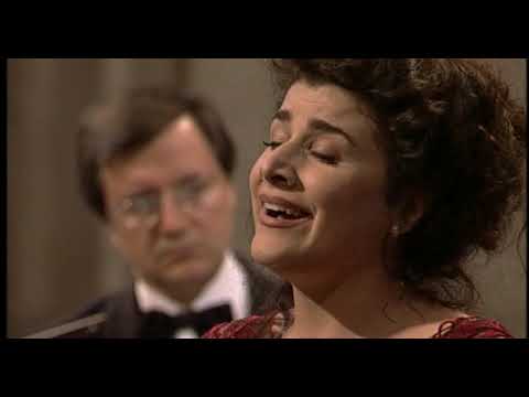 Cecilia Bartoli - Live in Italy (1998)