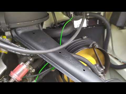 Fiat 850 engine running