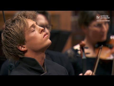 Poulenc: Konzert für zwei Klaviere ∙ hr-Sinfonieorchester ∙ Lucas & Arthur Jussen ∙ Alain Altinoglu