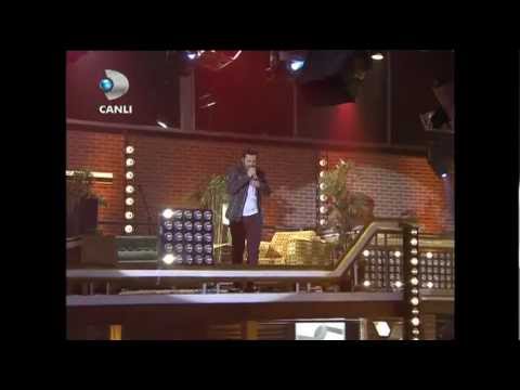 Halil Sezai-Yangin Var Beyaz canli performans