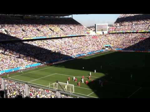 Argentina vs Swiss 07/01/14 - Messi corner kick
