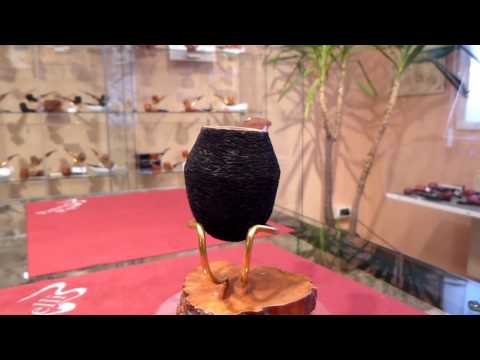 Pipa radica bent rhodesian fatta a mano - www.paronellipipe.it