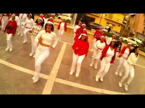 CHRISTMAS DANCE  #christmasdance2025 #coreografiasararusso#musichevitosabella #socialdancesararusso 