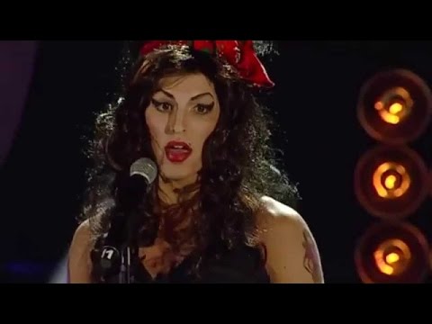 Muzikinė kaukė 2015: Martynas Kavaliauskas / Amy Winehouse - Back To Black