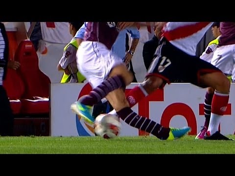 OUCH: Leandro Somoza Nasty Injury (Lanús) Vs River Plate