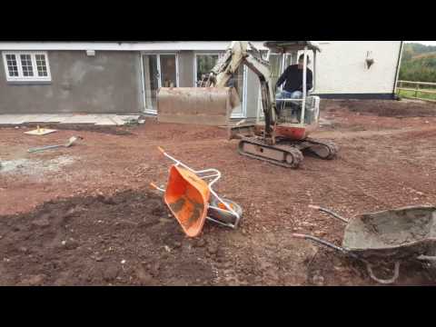 Altrad Belle Warrior Barrow Heavy Duty Wheelbarrow - Image 2