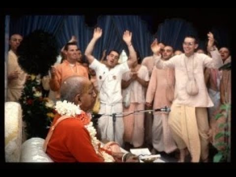 वैष्णवों के कुत्ते बन जाओ ! Become Dog of Vaishnavas SB 3.32.28