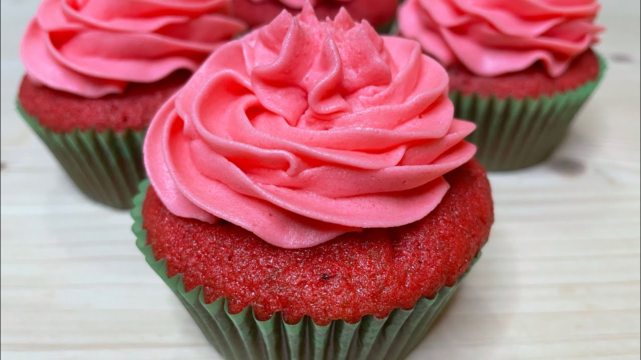 BEST STRAWBERRY CUPCAKES | CUPCAKE RECIPE | HOW TO MAKE  STRAWBERRY CUPCAKES