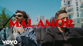 Kadr z teledysku Mal Amor tekst piosenki Nico Santos feat. Alvaro Soler