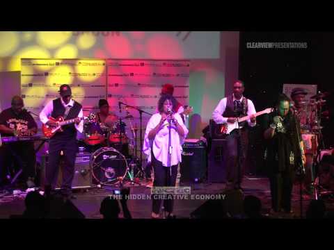 Sylvia Tella - ''Spell'' (Live In HD)