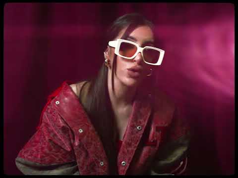 Leila AD - Sans toi Feat SAF (Clip officiel)